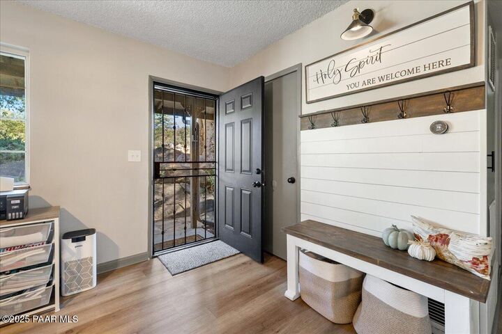 Property Photo:  1833 W Thumb Butte Road  AZ 86305 