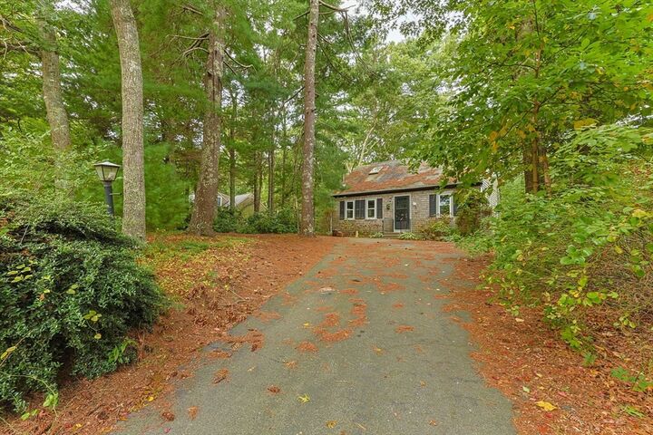 Property Photo:  11 Shallow Pond Ln  MA 02536 