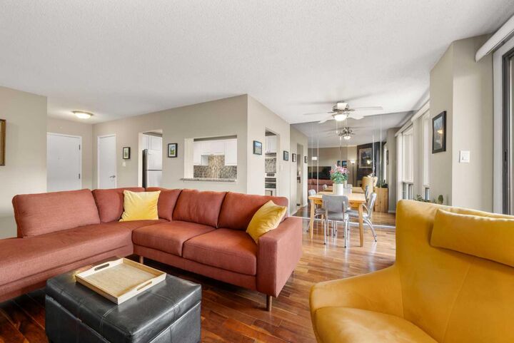 Property Photo:  1334 14 Avenue SW 403  AB T3C 0W2 