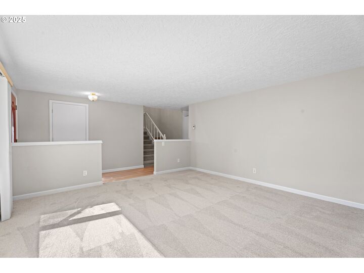 Property Photo: 314 NW 102nd St WA 98685