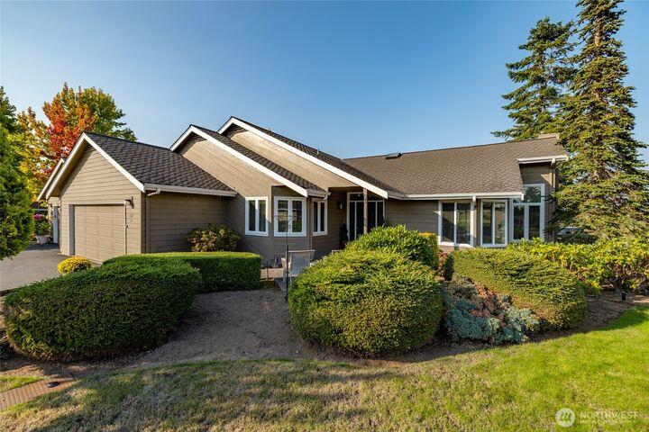 Property Photo: 1150 E Village Lane A WA 98226