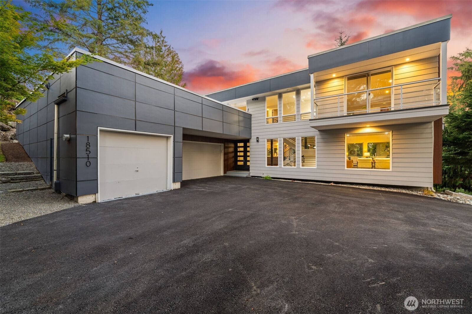 Property Photo:  18510 NE 15th Place  WA 98008 