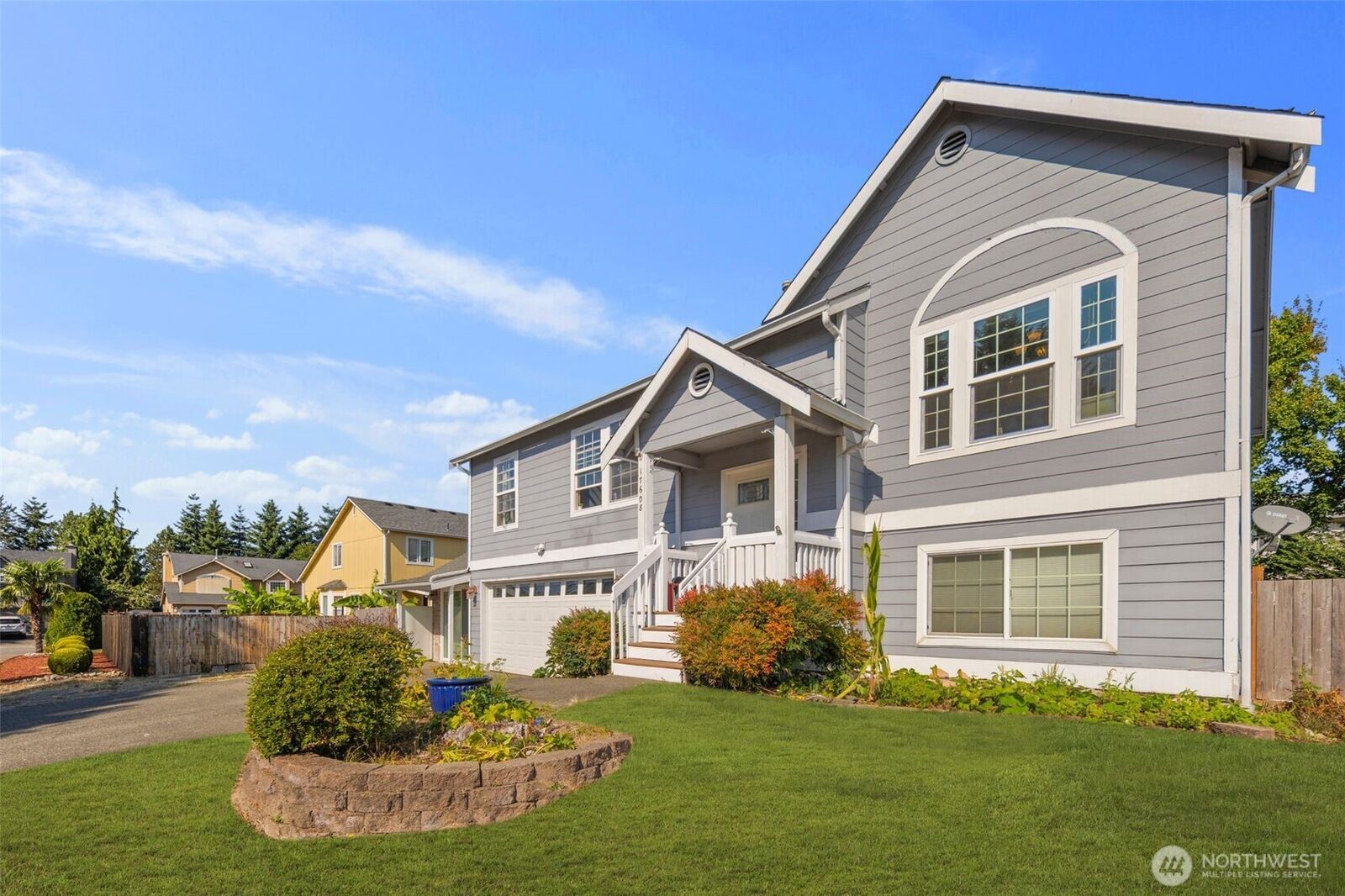 Property Photo:  17608 SE 269th Place  WA 98042 