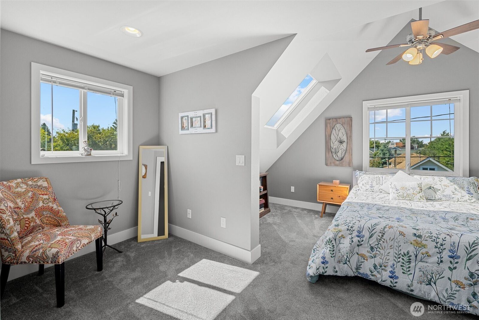 Property Photo: 2705 W Maryland St WA 98225