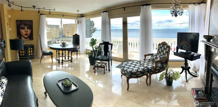 Property Photo:  4030  Beach Drive SW  WA 98116