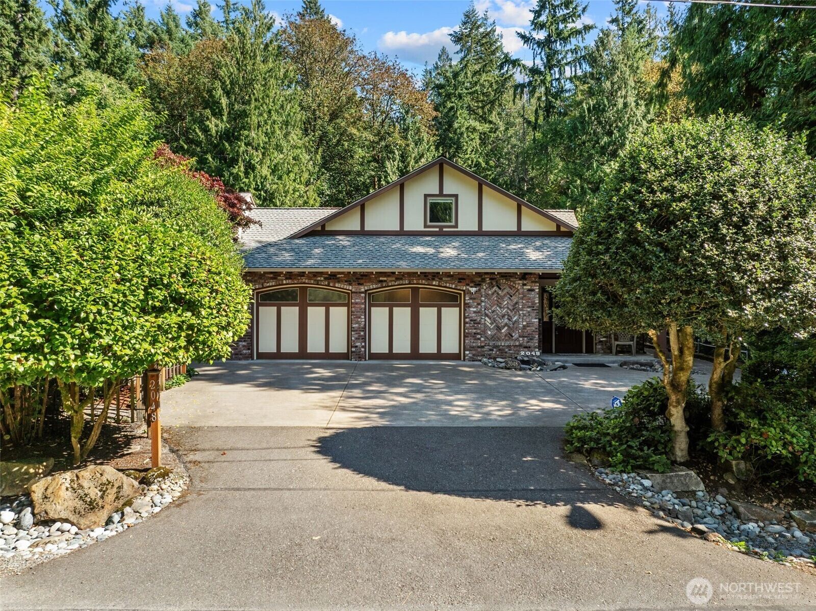 Property Photo: 2048 216th Avenue SE WA 98075