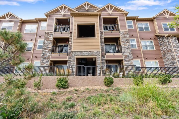 Property Photo:  9962 W Victoria Place 102  CO 80127 