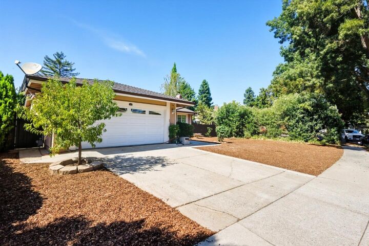 Property Photo:  7305 Chadwick Street  CA 95020 