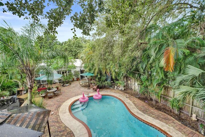 Property Photo: 9156 NW 3rd Ave FL 33150