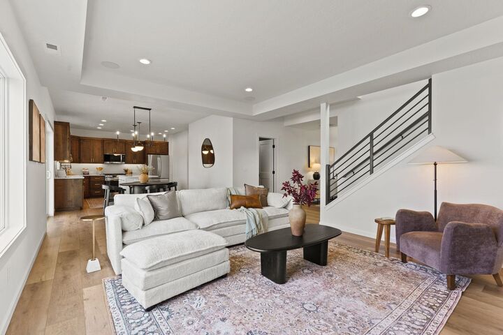 Property Photo:  1608 N Garvin Ct  WA 99016 