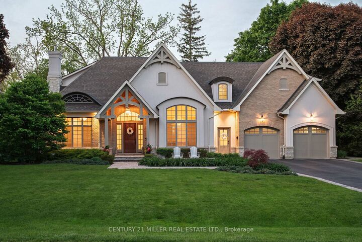 Photo de la propriété:  209 Donessle Drive  ON L6J 3Y7 