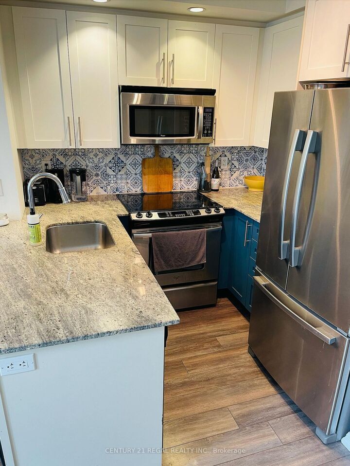 Photo de la propriété:  75 East Liberty Street Th73b  ON M6K 3R3 