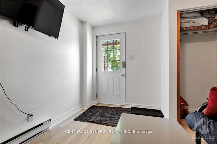 Photo de la propriété:  277 St Patrick Street  ON K1N 5K4 
