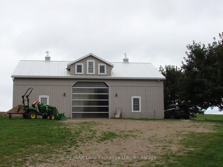 97 2 Bruce Twp. Concession  Kincardine ON N2Z 2X3 photo