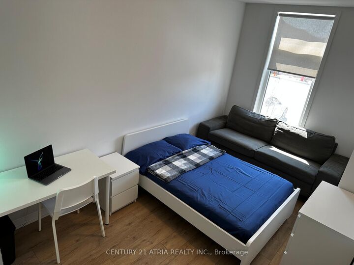 Photo de la propriété:  1780 Simcoe Street N 105  ON L1G 4X9 