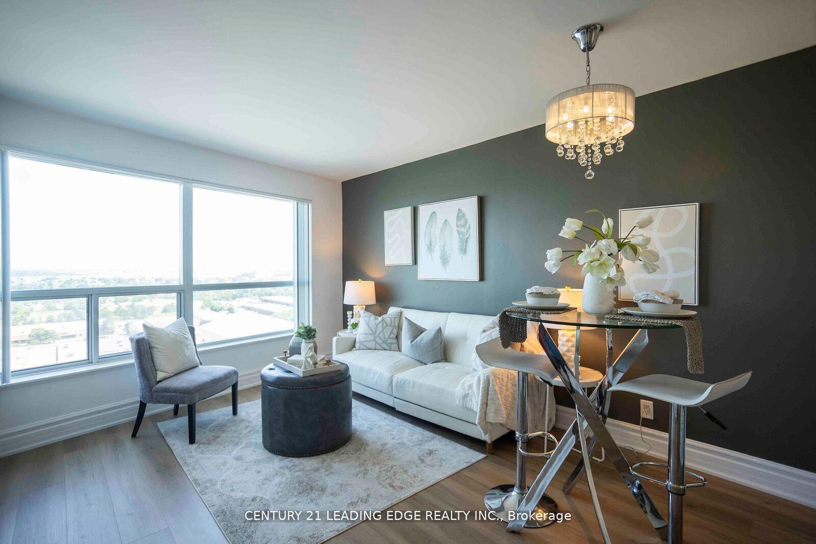 Property Photo:  38 Lee Centre Drive 2112  ON M1H 3J7 