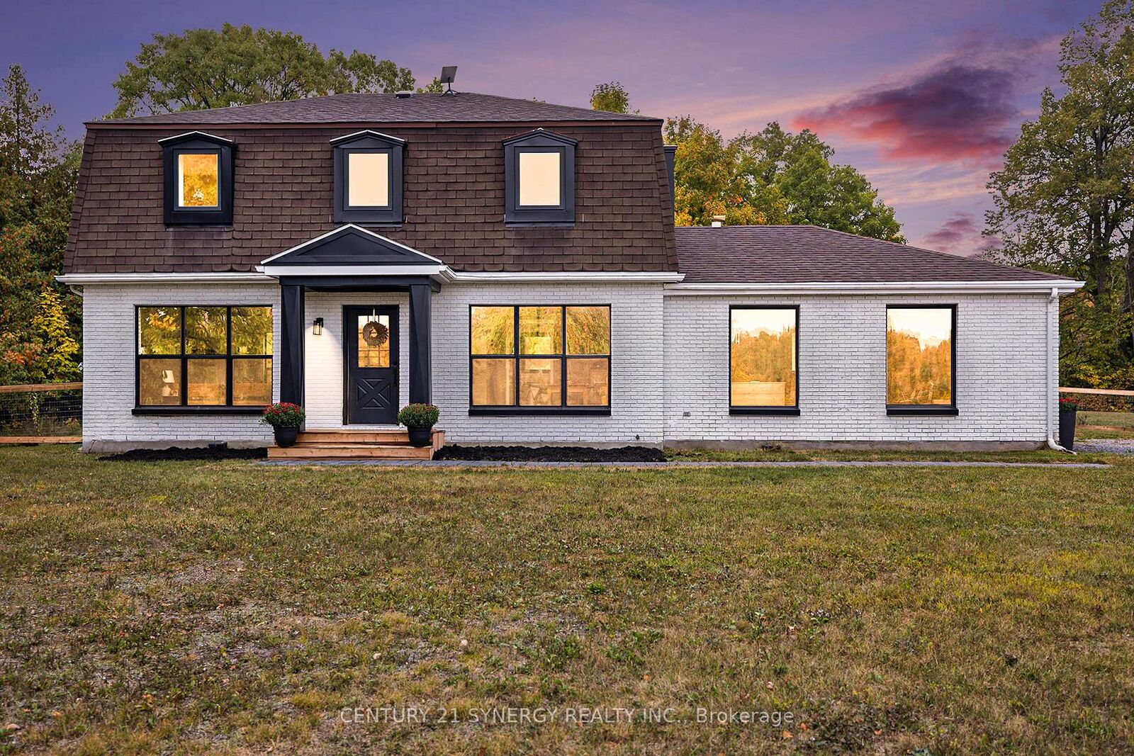 Property Photo:  2516 Waba Road  ON K0A 2X0 
