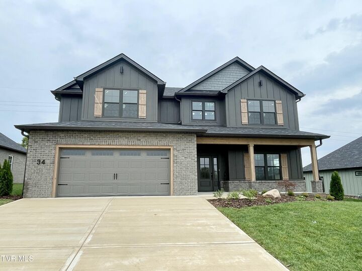 Property Photo: 34 Glaze Farm Way TN 37601