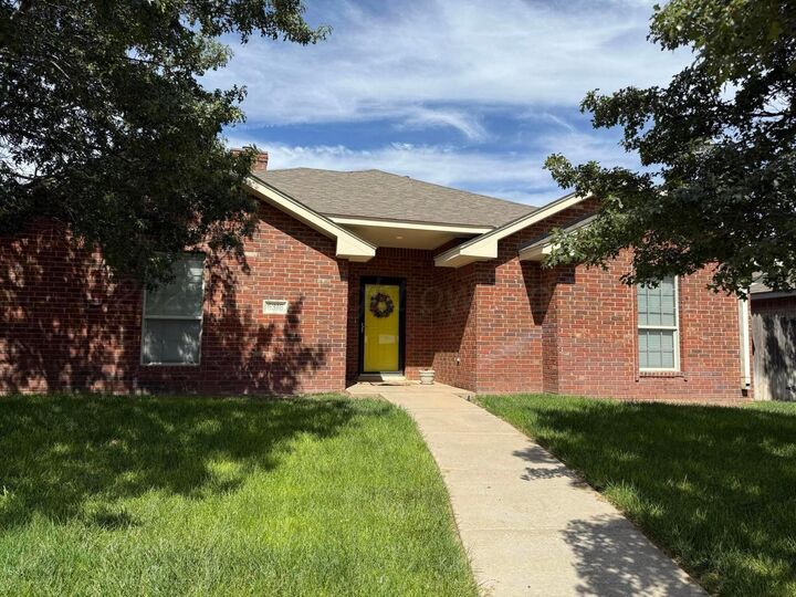 Property Photo: 6316 Roadrunner Court TX 79119-7237