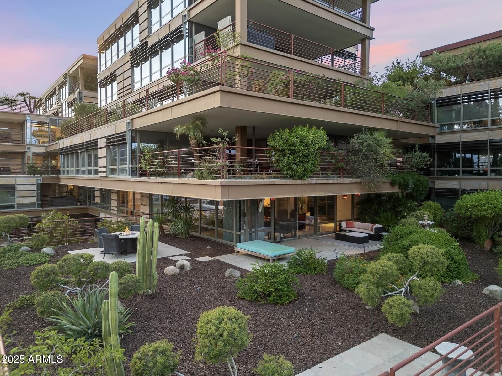 Property Photo:  7157 E Rancho Vista Drive 3006  AZ 85251 