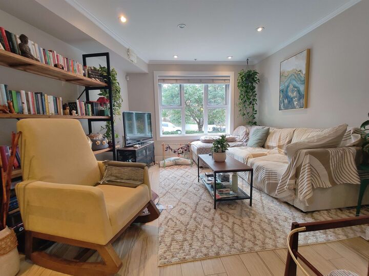 Property Photo:  2055 Triumph Street  BC V5L 1K7 