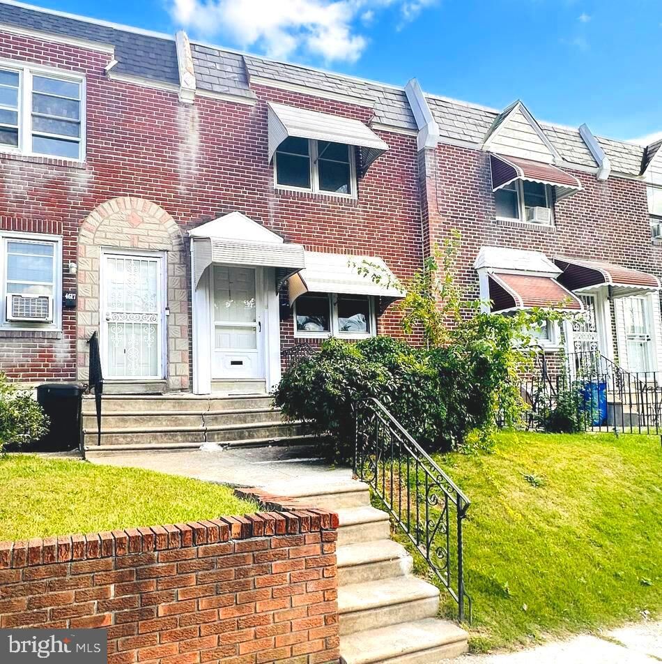 Property Photo:  4615 Weymouth Street  PA 19120 