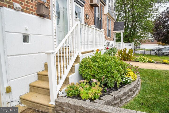 Property Photo:  3225 Kilburn Road  PA 19114 