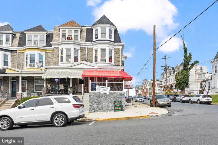 Property Photo:  301 W Douglass Street  PA 19601 