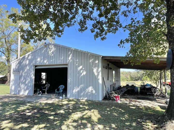 Property Photo: 690 N Copperhead Road AR 72536