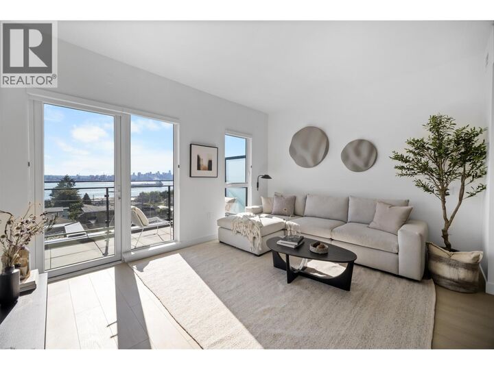 Photo de la propriété: 422 East 3rd Street 509 BC V7L 0K1
