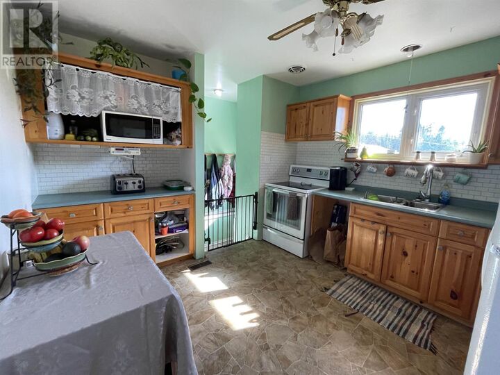 Property Photo:  50 Dingwall Parkway  ON P8N 1T4 