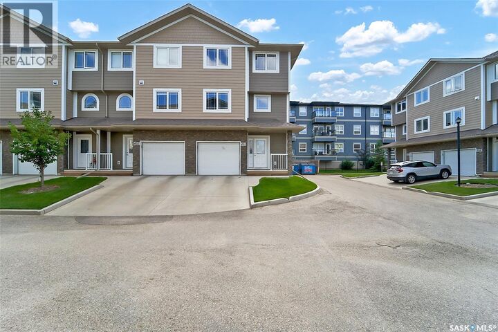 401 212 Willis Crescent  Saskatoon SK S7T 0R7 photo