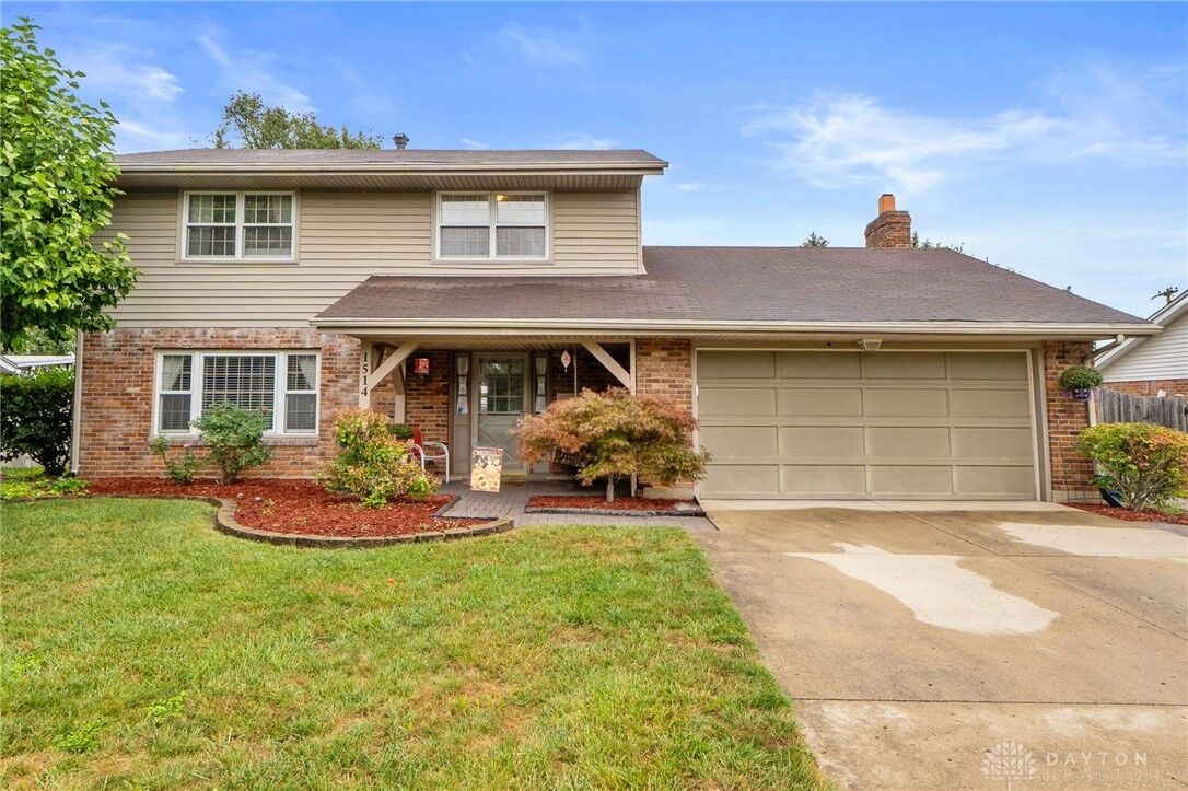 Property Photo: 1514 Burchwood Drive OH 45324