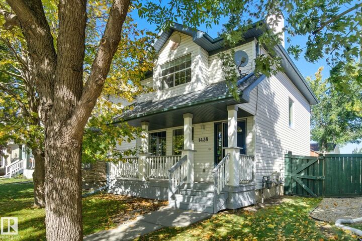 1438 Grant Way NW  Edmonton AB T5T 6L3 photo