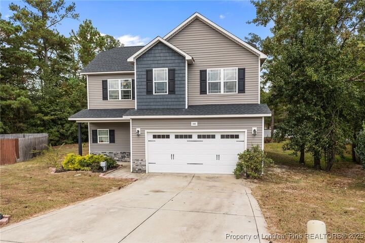 Property Photo: 4805 Laurelwood Place NC 28306