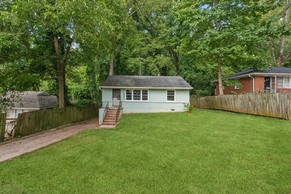 Property Photo:  2231 Nelms Drive SW  GA 30315 