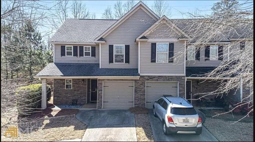 Property Photo: 106 Cypress Court GA 30115