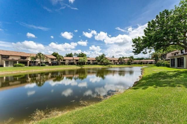 Property Photo:  3960 Cocoplum F  FL 33063 