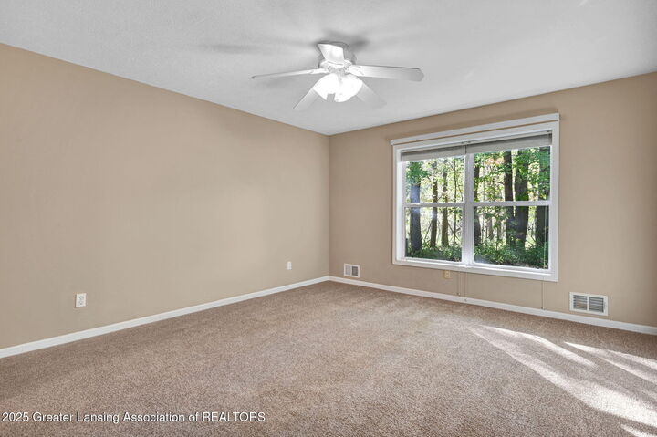 Property Photo:  1521 Nottingham Forest Trail  MI 48895 