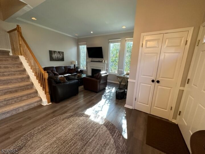 Property Photo:  12 Witherspoon Ct  NJ 07960 
