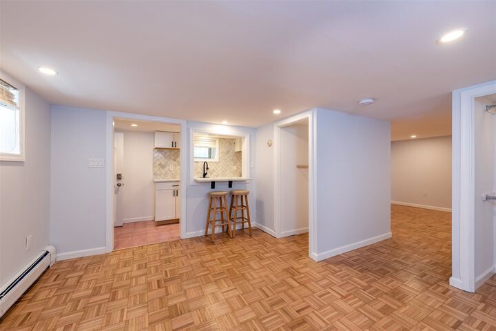 Property Photo:  110 Charles St 4  NJ 07307 
