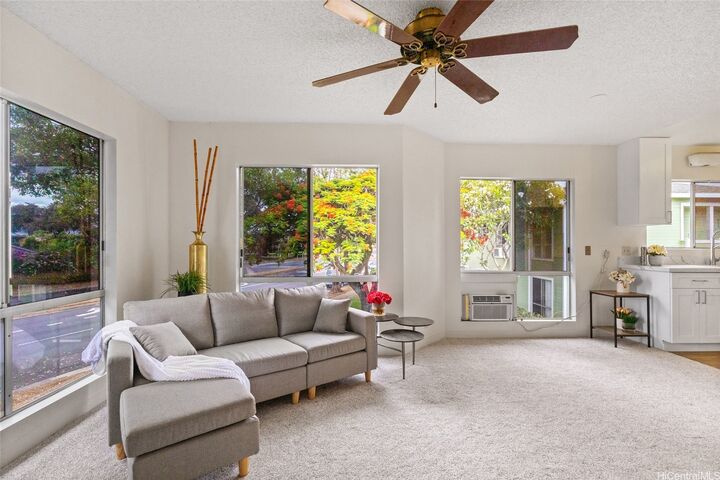 Property Photo:  94-412 Keaoopua Street 51C  HI 96789 