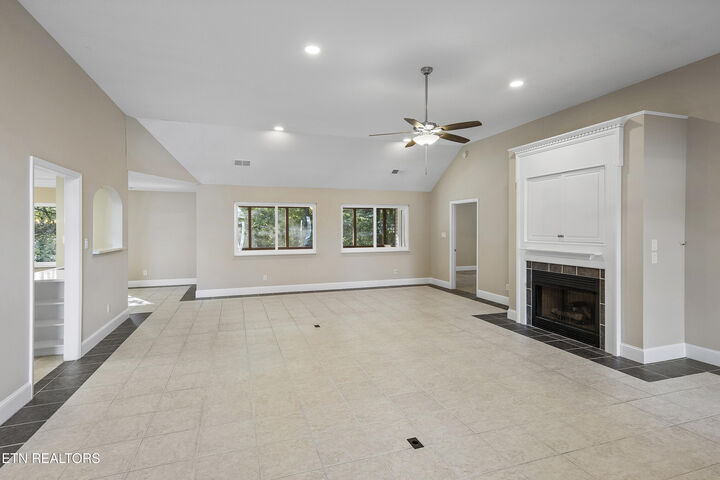 Property Photo:  2405 Ashbridge Lane  TN 37932 
