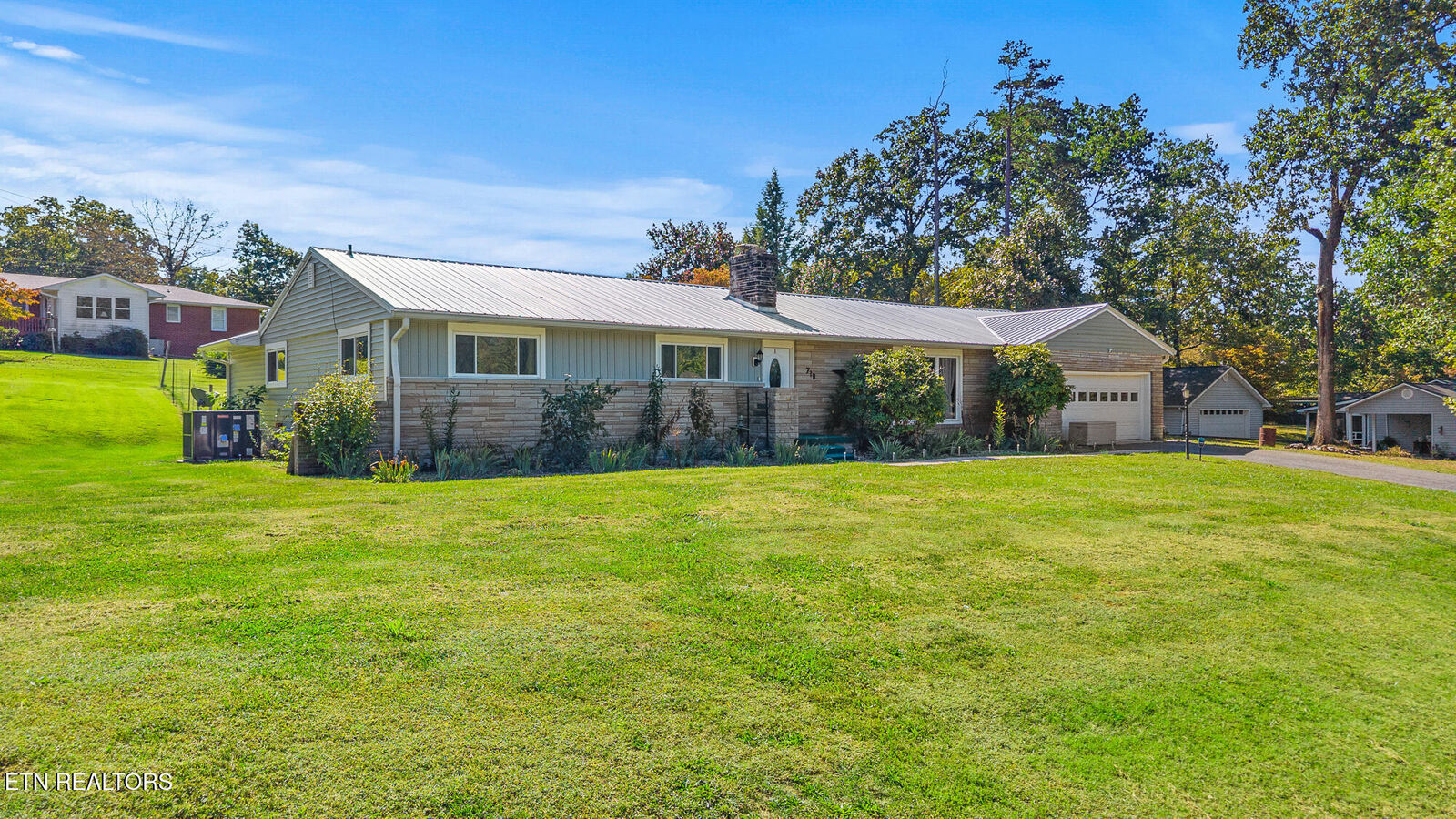 Property Photo: 710 Sylvan Drive TN 37854