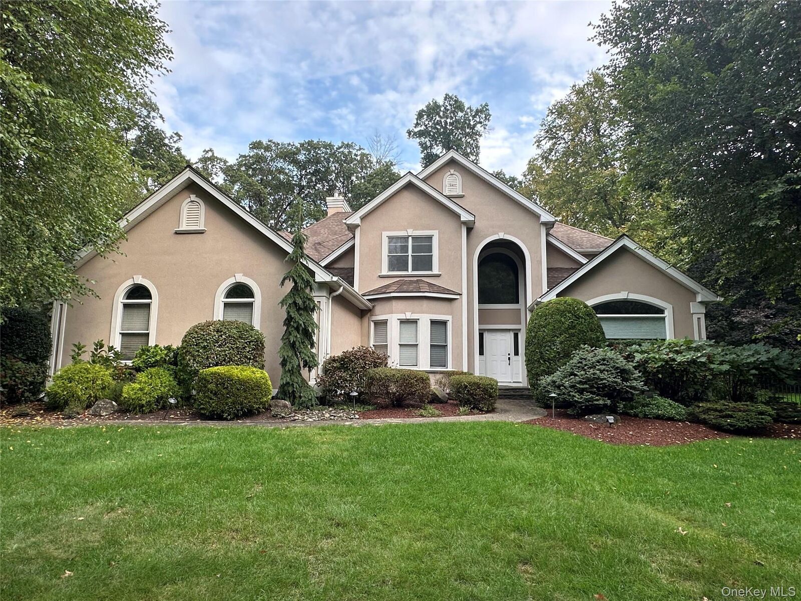 Property Photo:  39 Oxford Drive  NY 10901 