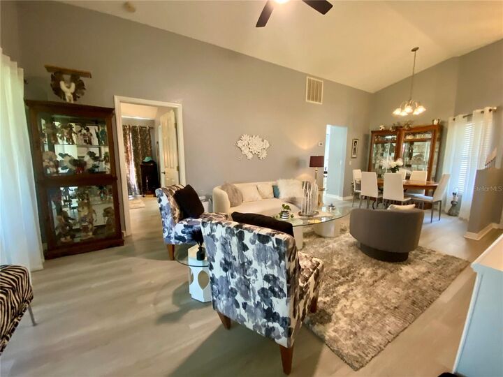 Property Photo:  246 Chalet Estates Street  FL 33859 