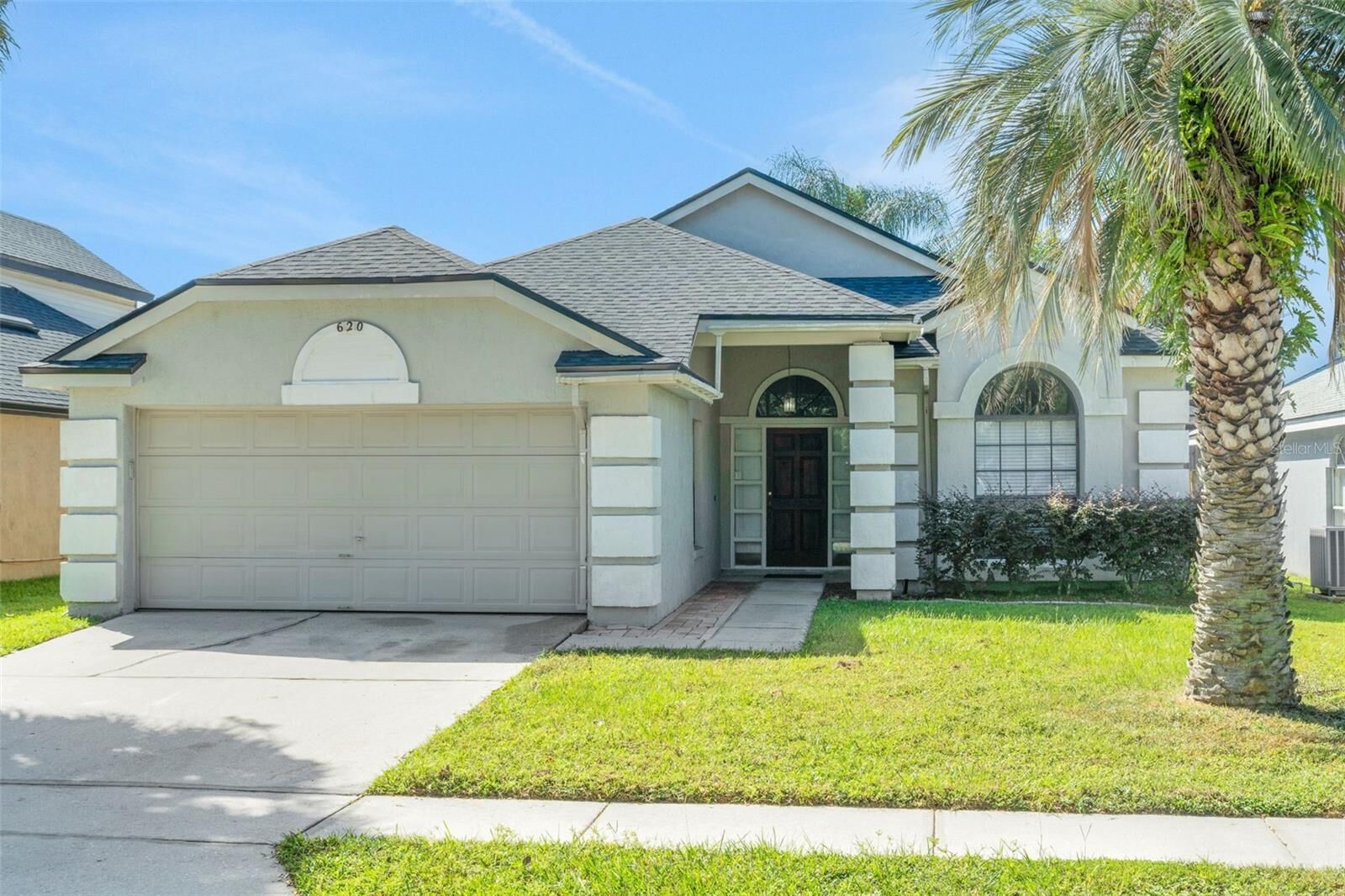 Property Photo:  620 Birgham Place  FL 32746 