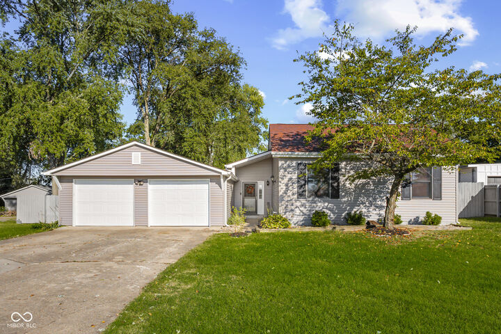 Property Photo: 4611 N 150 W IN 47203