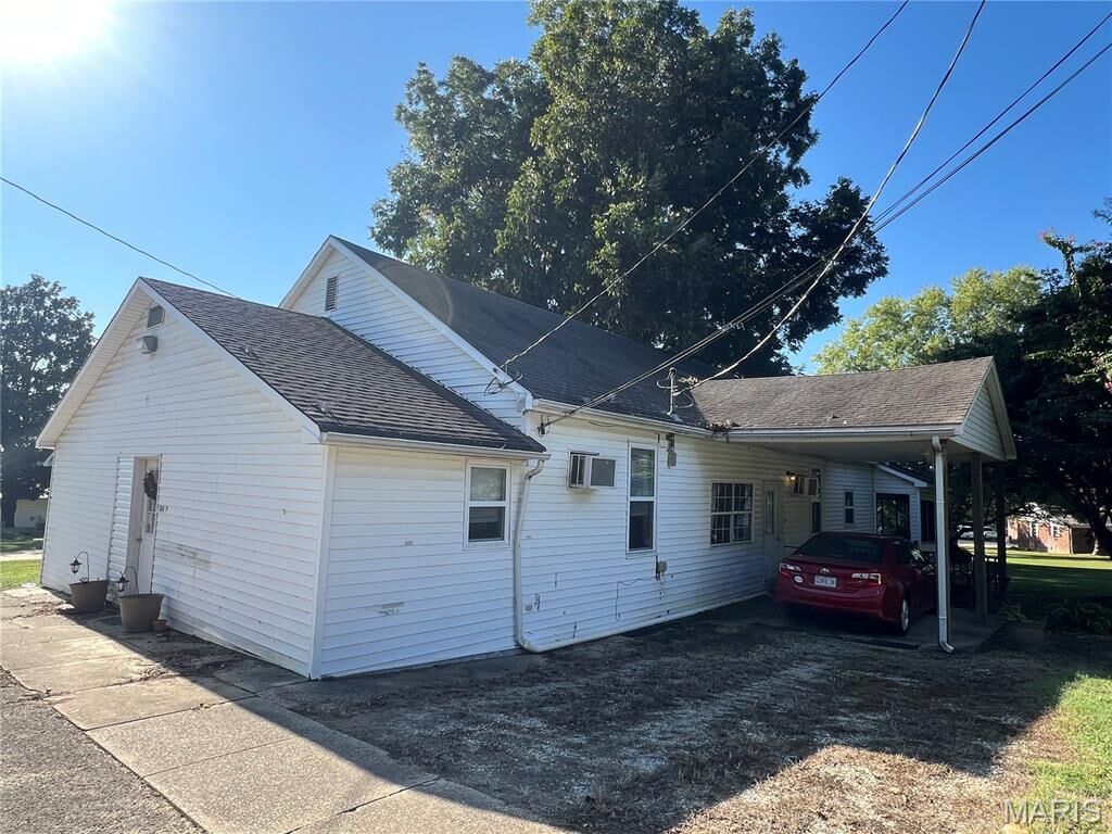 Property Photo:  264 W Click Avenue  MO 63960 