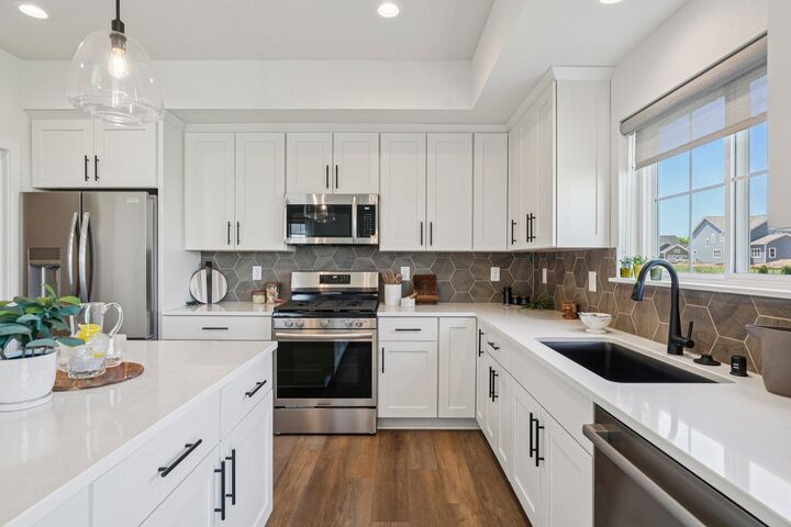 Property Photo:  779 Kohlwey Dr Lt28  WI 53024